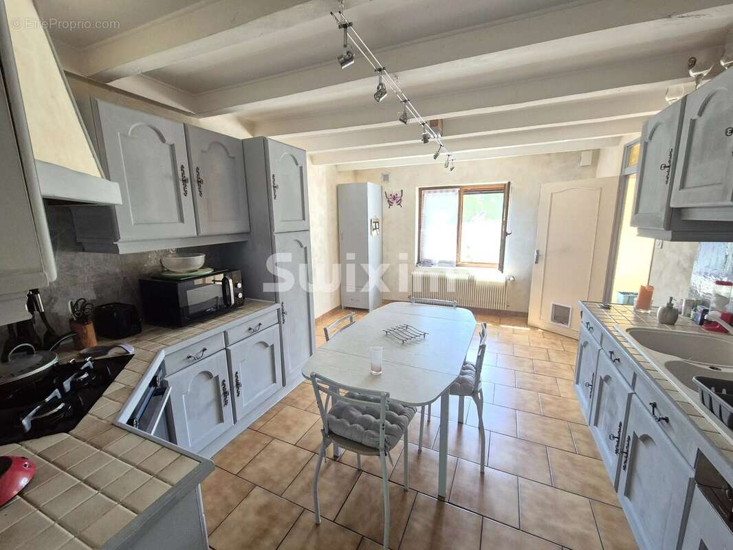 Maison à PETIT-NOIR