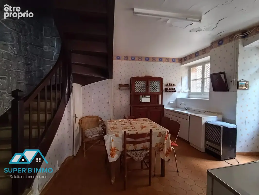 maison de village a rénover - photo 3