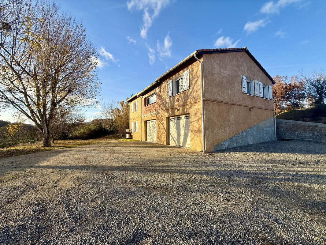 Maison à LE CASTERA
