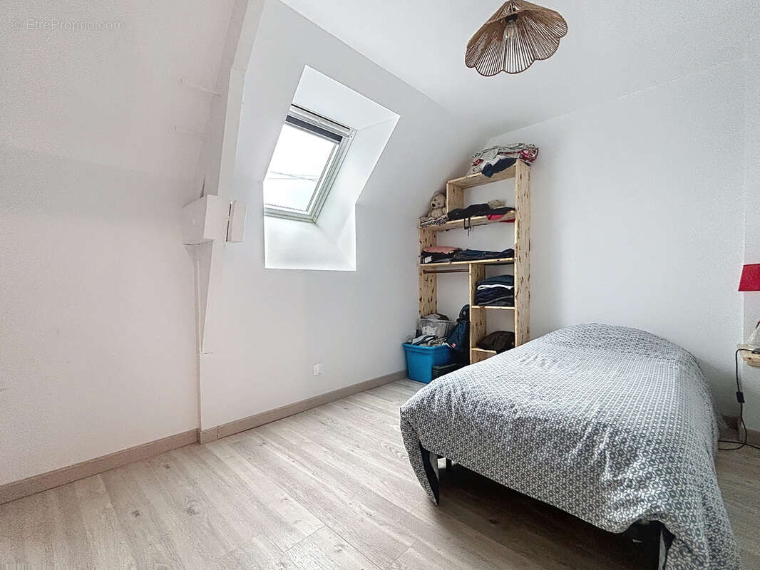 Maison à PICAUVILLE