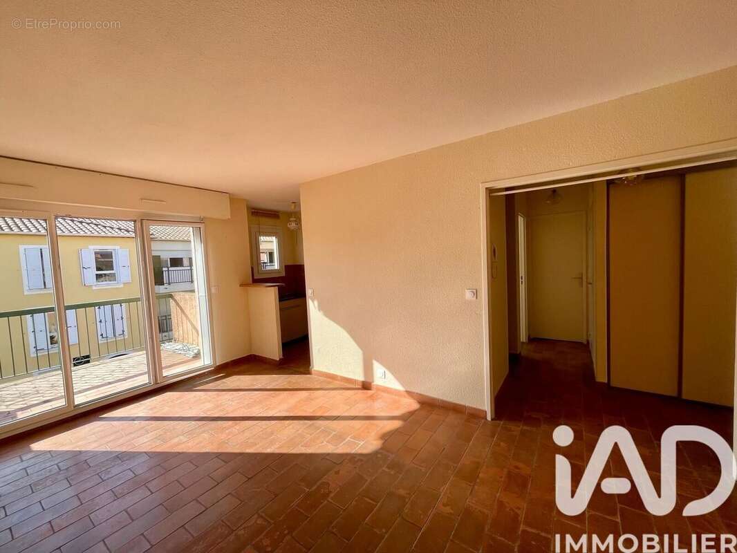 Photo 2 - Appartement à COGOLIN