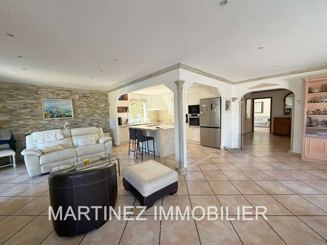 Maison à CAGNES-SUR-MER