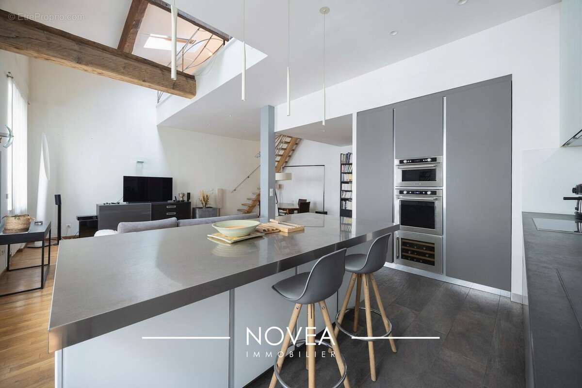 Appartement à LYON-6E