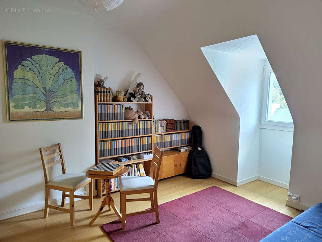Maison à LE RELECQ-KERHUON