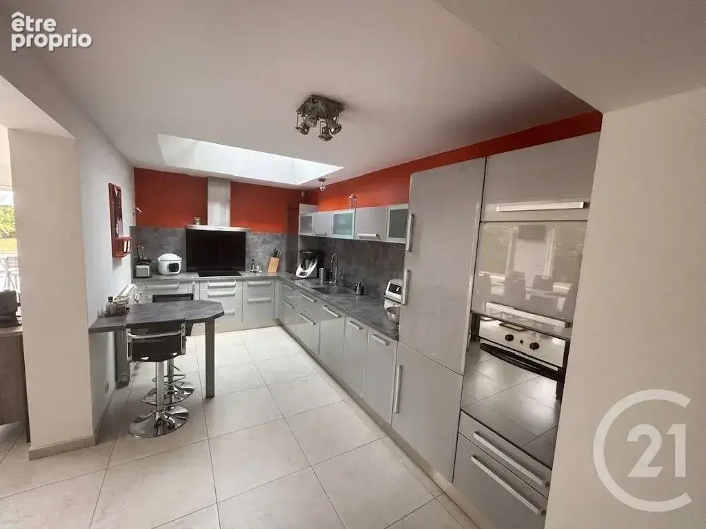 Maison 5 pièces 140 m² à vendre à Saint-Pathus (77178) - photo 3