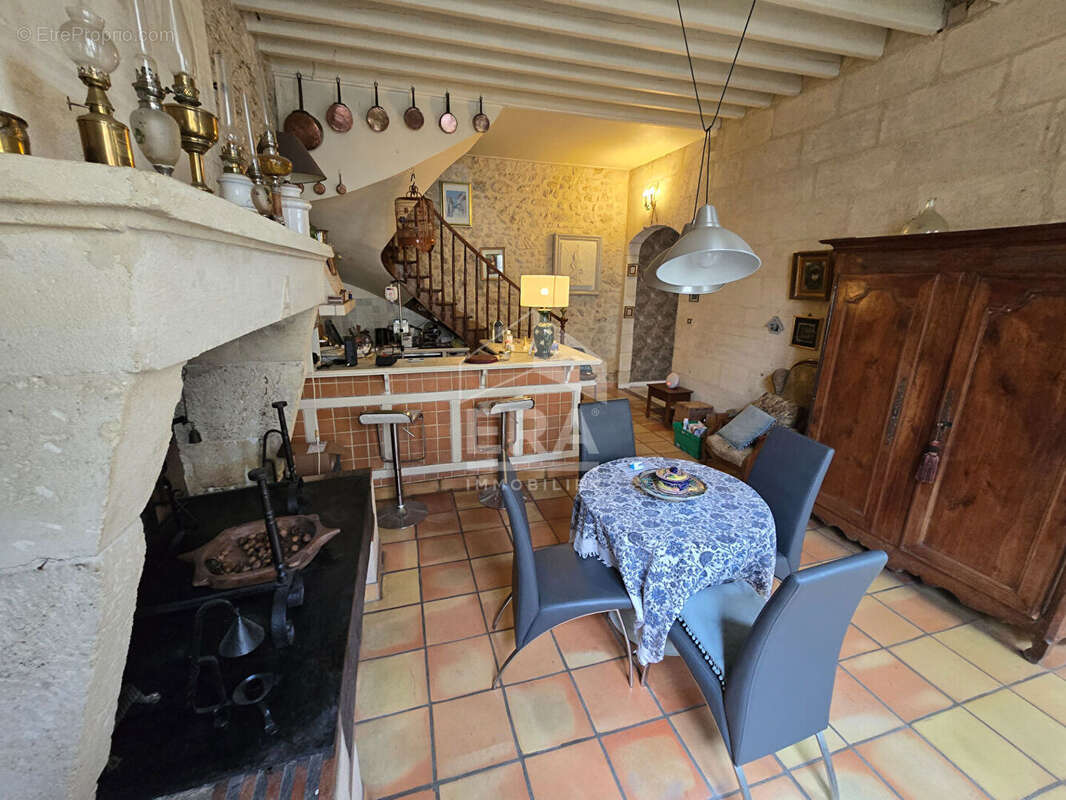 Maison à SAINT-SEURIN-SUR-L&#039;ISLE