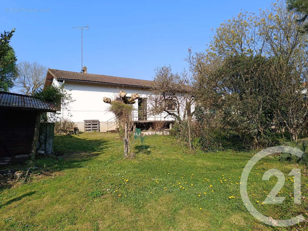 Maison 87 m² à Saint-Martin-D'ary  - photo 11
