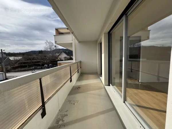 Appartement à LA MURE