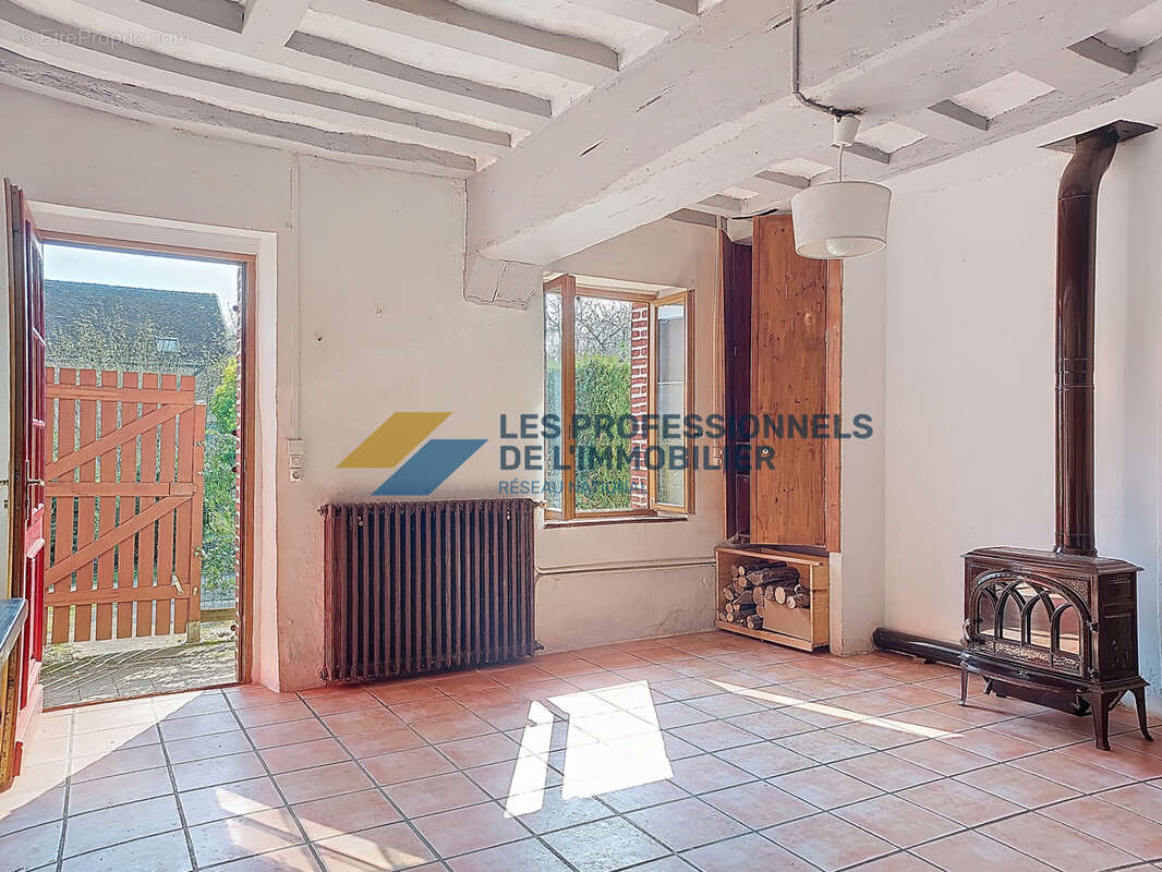 Maison à SAINT-GERMAIN-DES-PRES