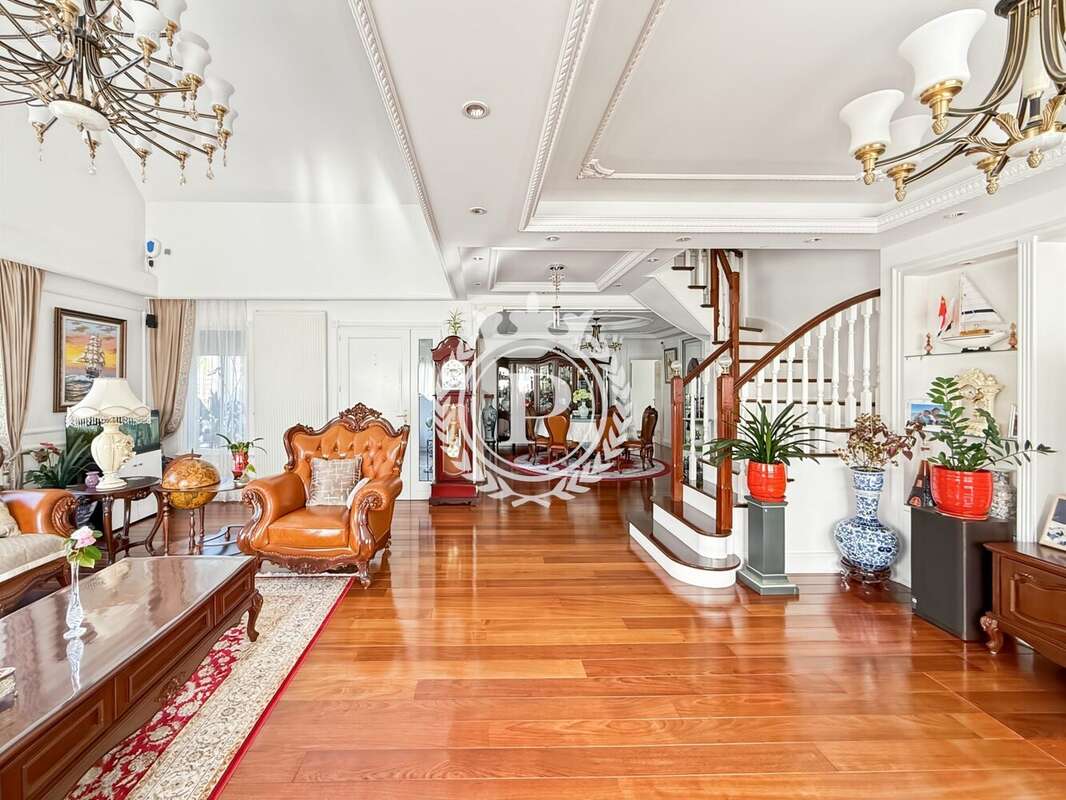 Maison à MAGNY-LE-HONGRE