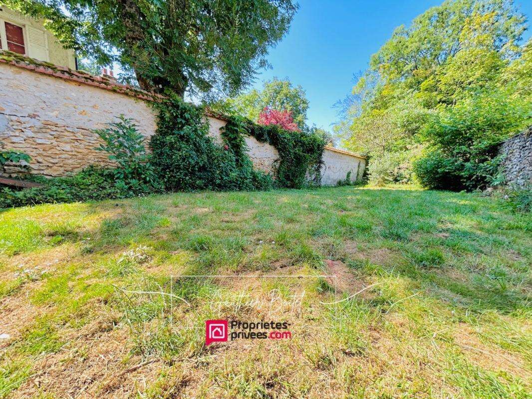 Maison à ROZAY-EN-BRIE