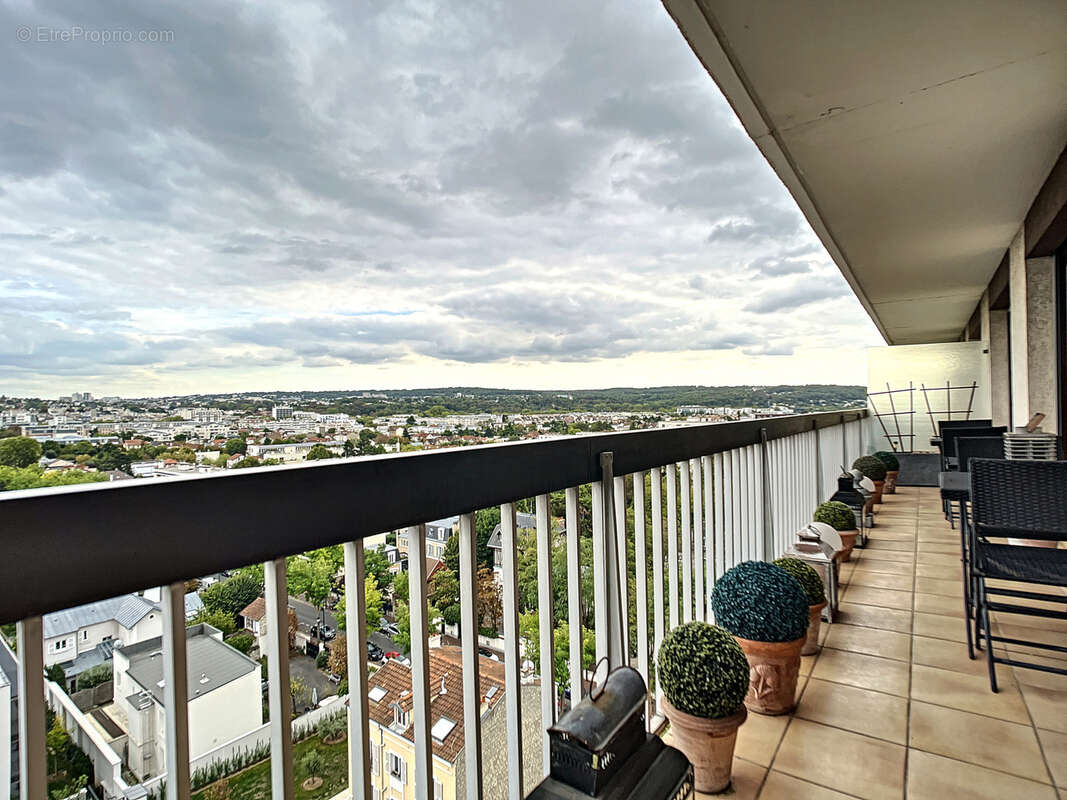 Appartement à RUEIL-MALMAISON