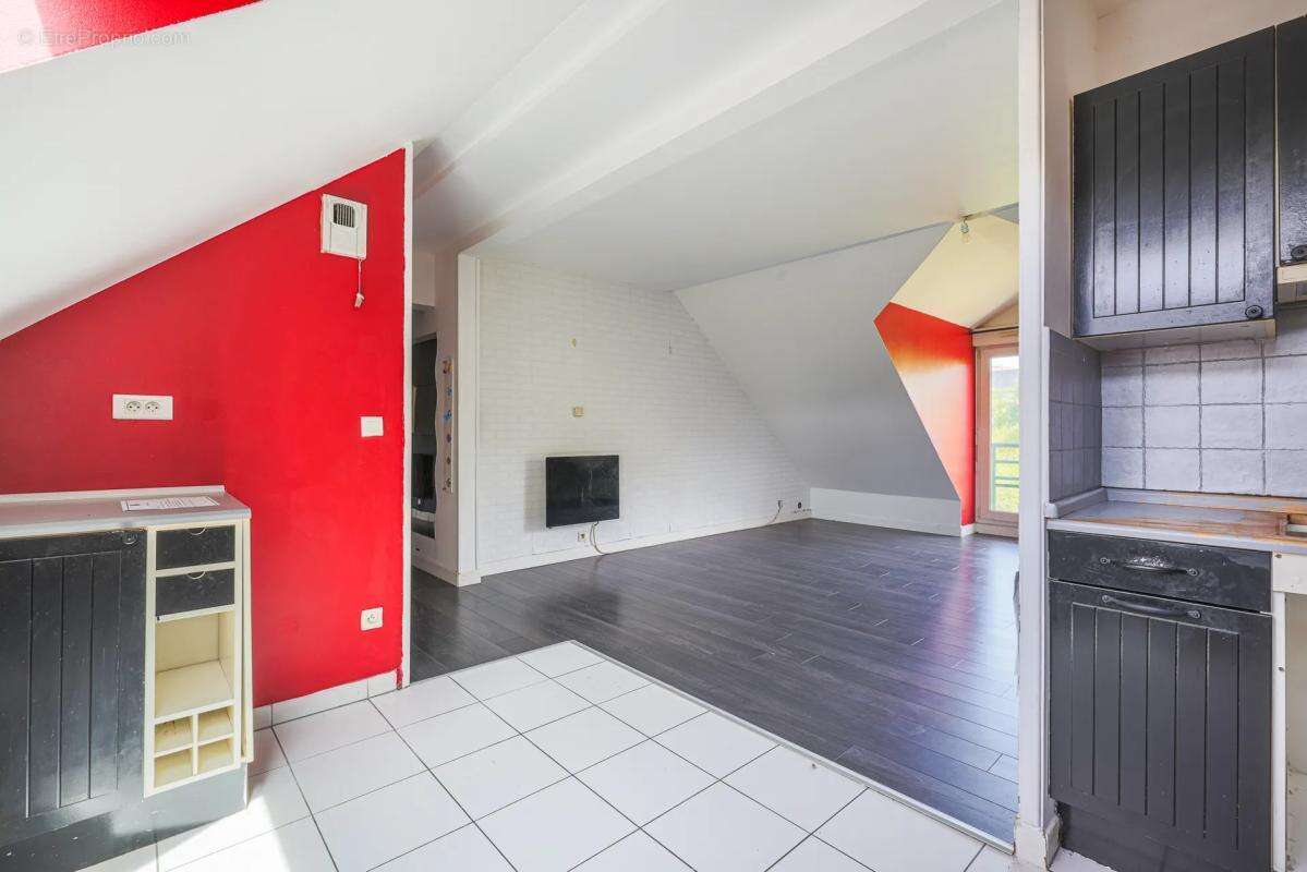 Appartement à CORBEIL-ESSONNES