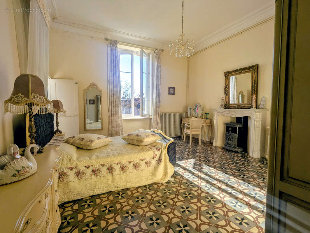Maison à OUPIA
