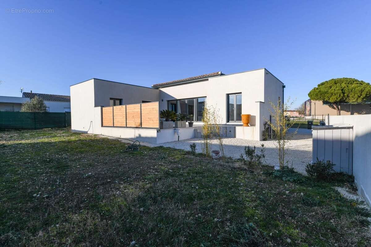 Maison à UZES