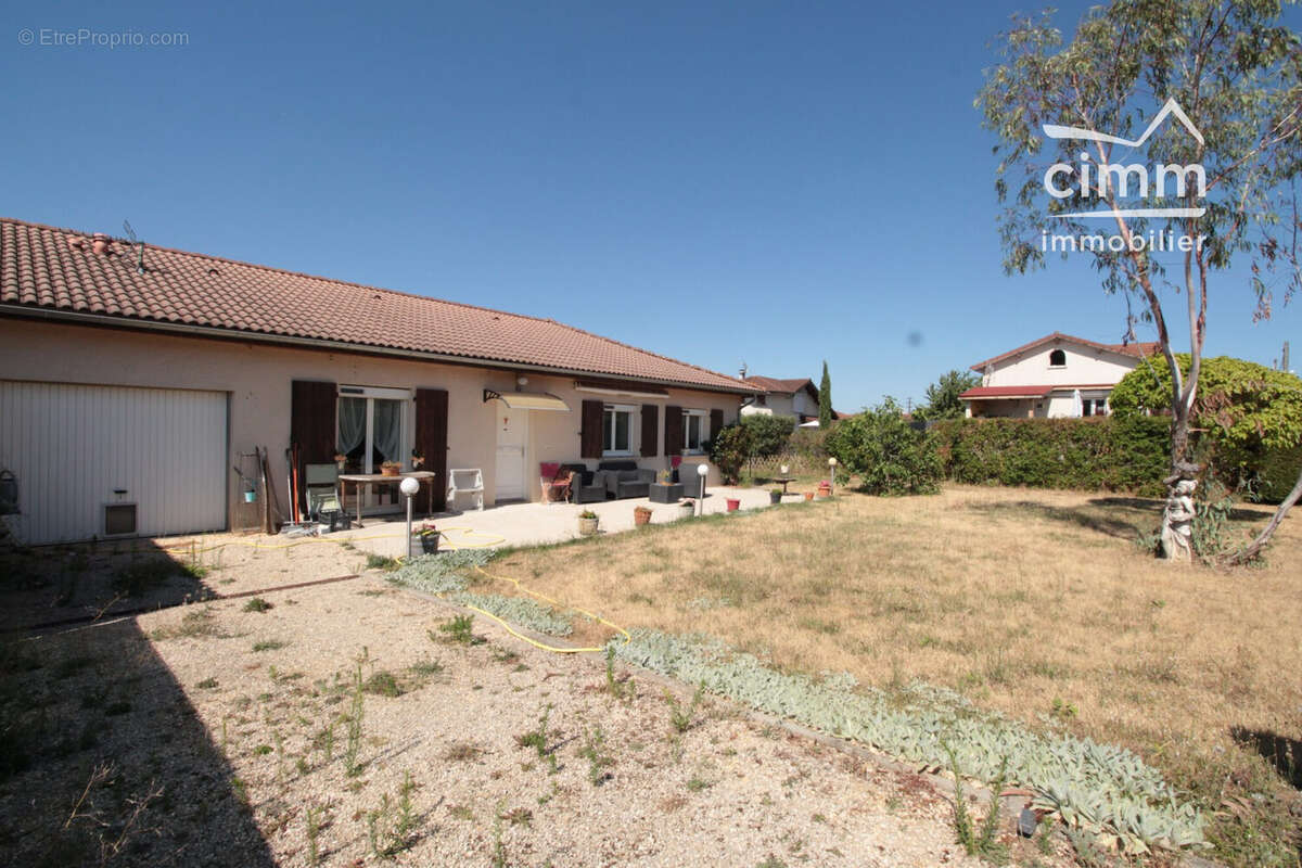 Maison 89 m² à Brezins  - photo 6