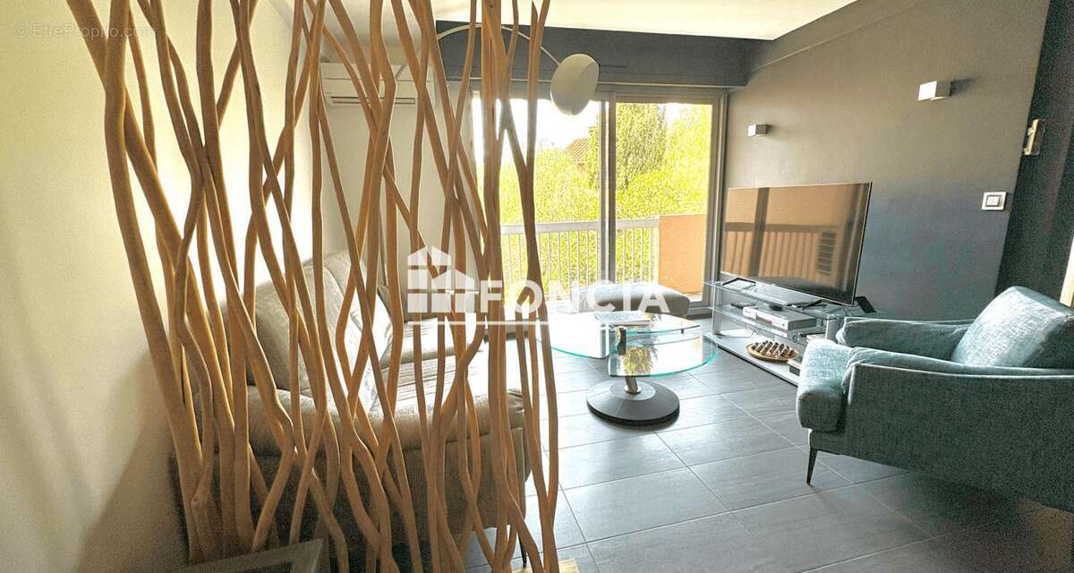 Appartement à CARQUEIRANNE