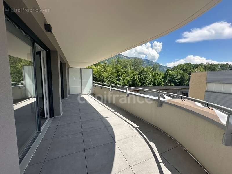 Appartement à VIVIERS-DU-LAC