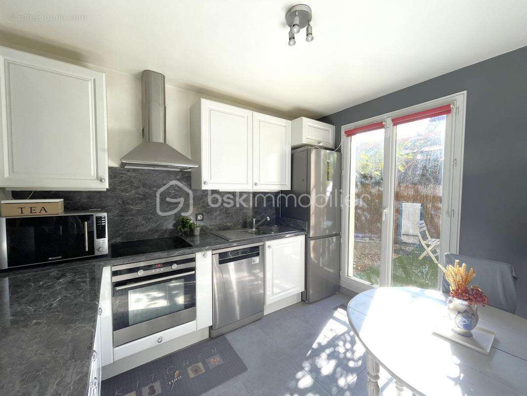 Maison à VILLEPREUX