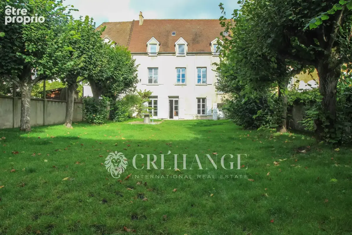 Ancienne bâtisse de 200m² entièrement rénovée avec dépendance et jardin - photo 15