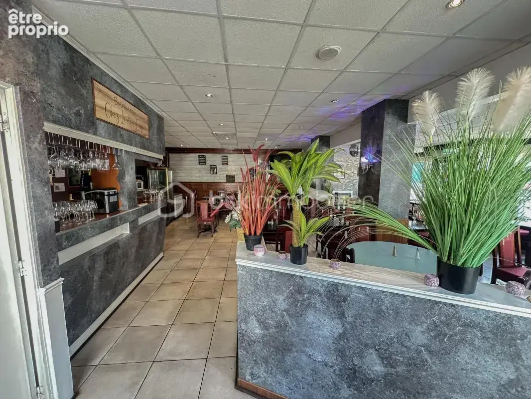 MELUN CENTRE – Restaurant clé en main – Emplacement Premium – 70 couverts – Établissement entièrement équipé - Salle climatisée  - photo 3