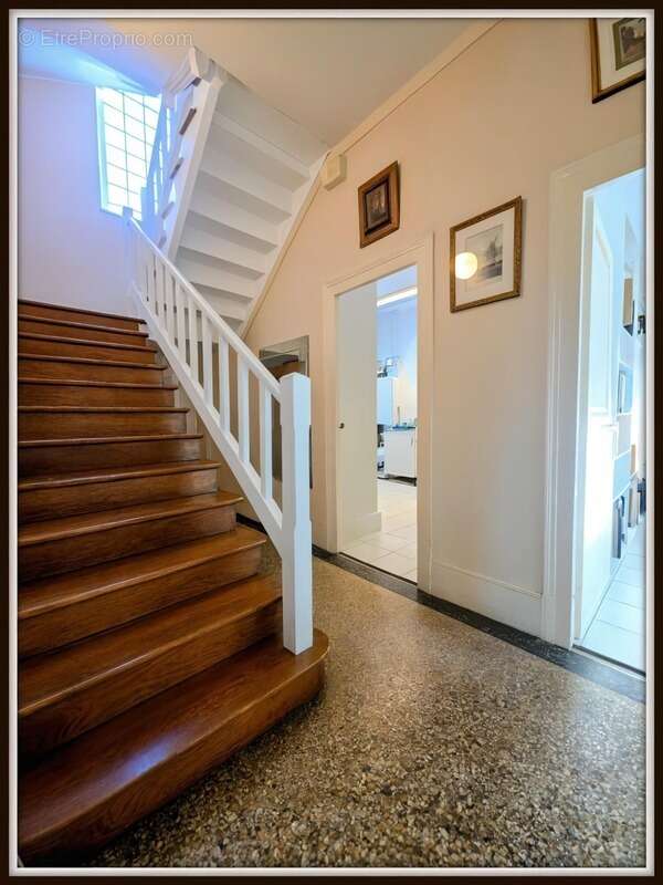 Maison à VARENNES-CHANGY