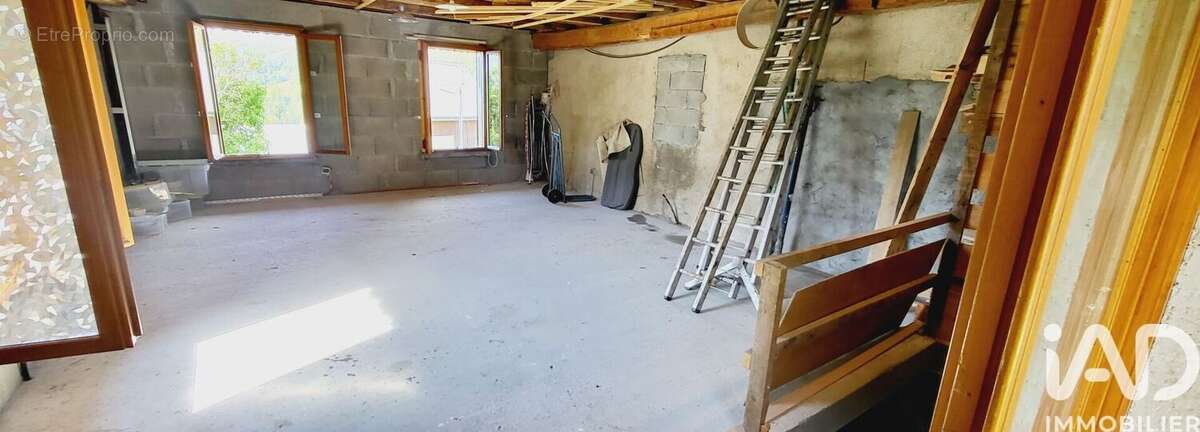 Photo 3 - Maison à ENTREMONT-LE-VIEUX