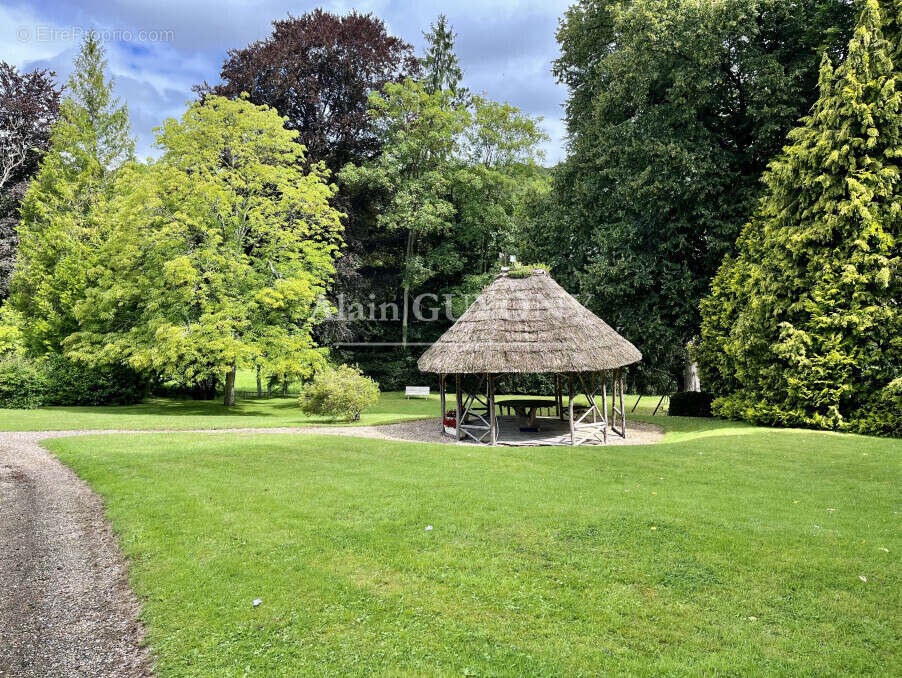 Maison à PONT-L&#039;EVEQUE