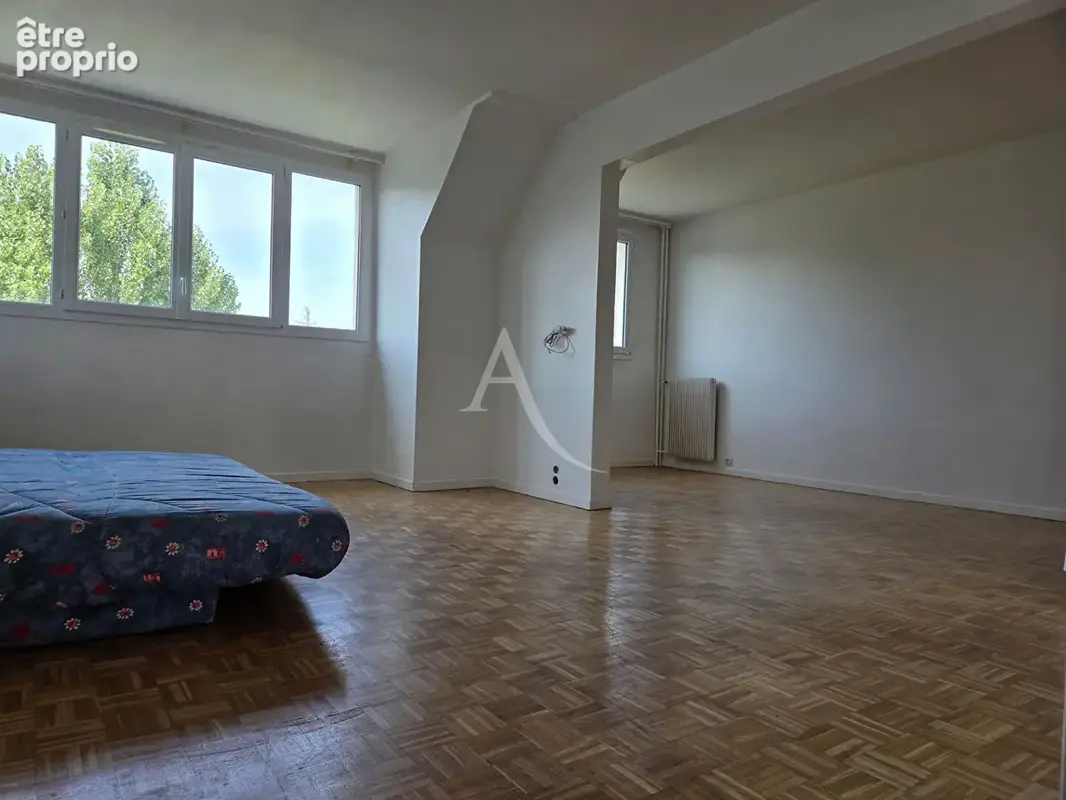 Appartement à BOISSY-SAINT-LEGER