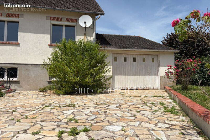 Maison à ORMES