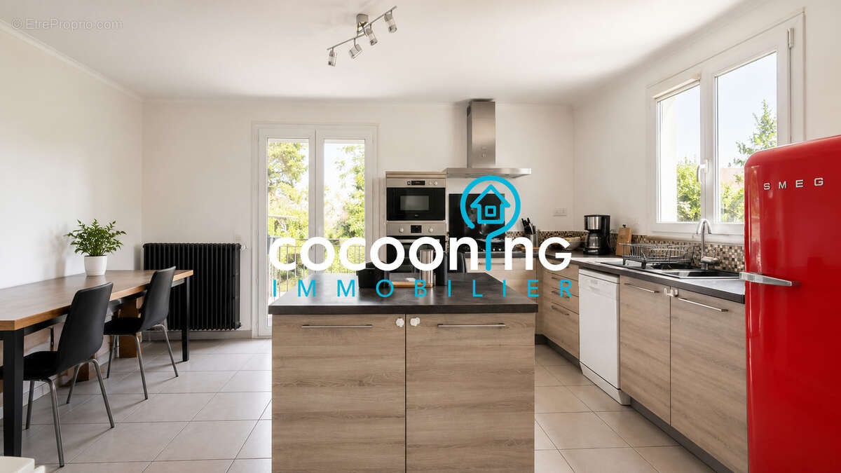 Maison familiale en hyper centre de Vallet - photo 5