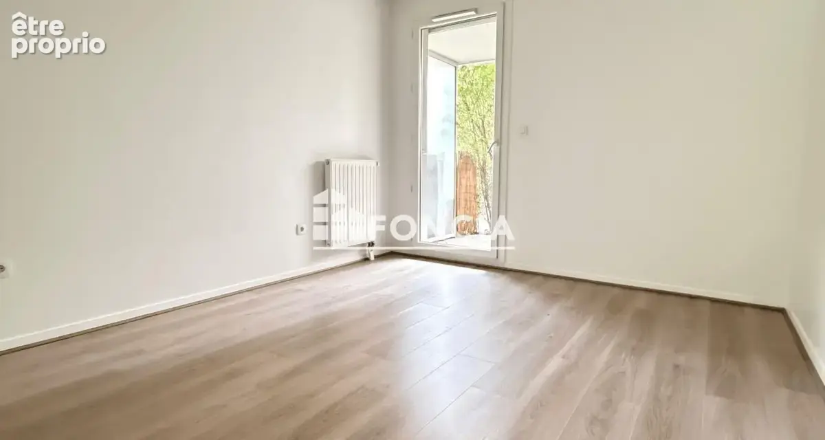 Cergy Préfecture, F2  avec JARDIN, BALCON et parking sous-sol - photo 5
