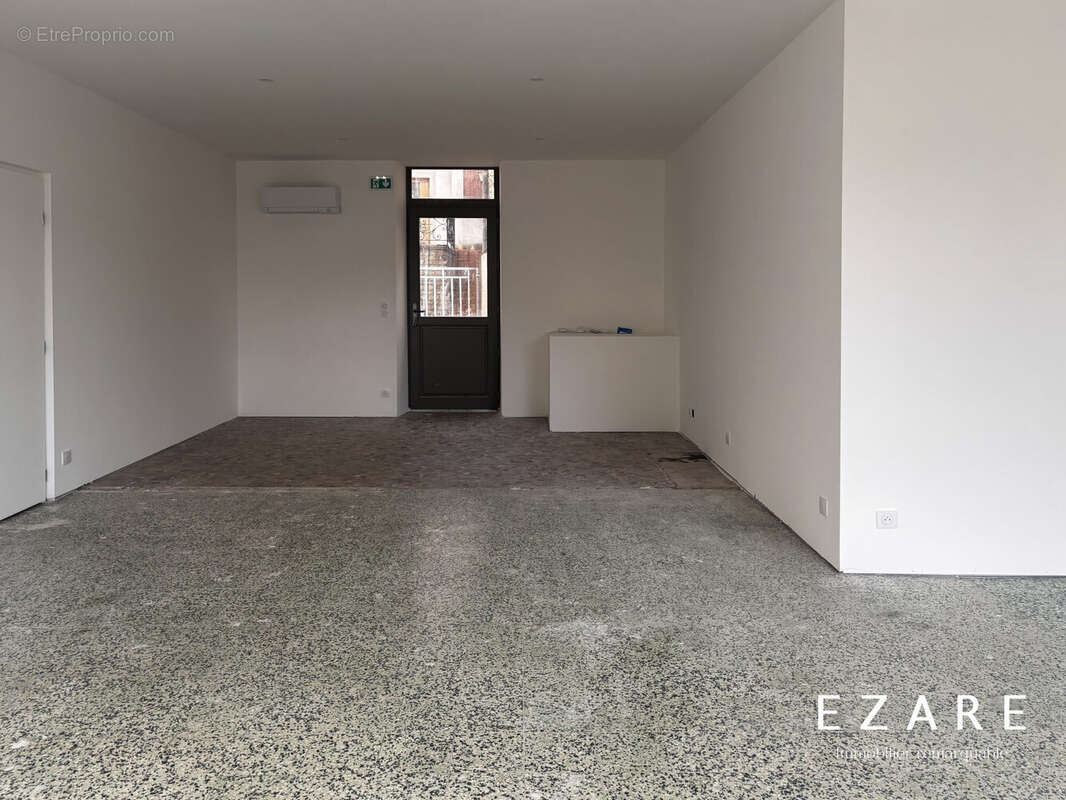 Commerce 56 m² à Beaune  - photo 7