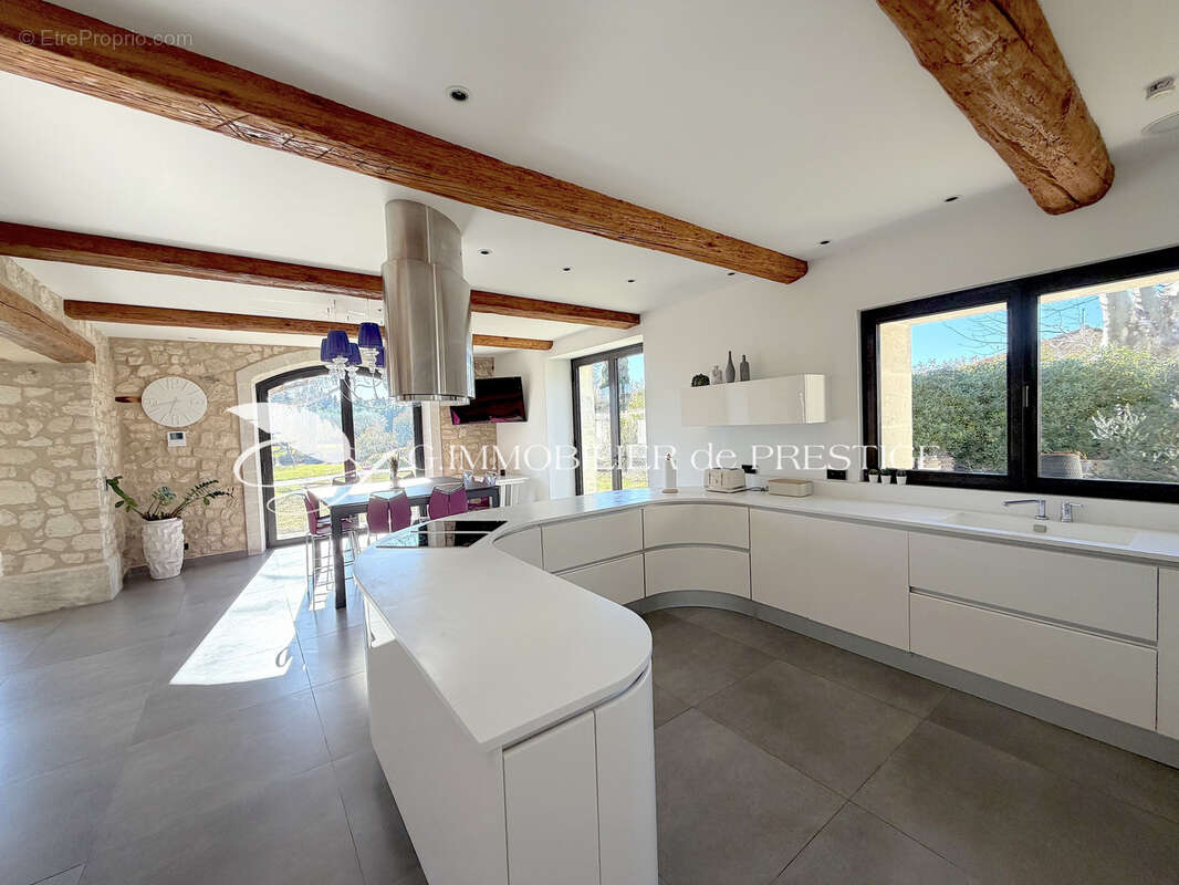 Maison à VELLERON