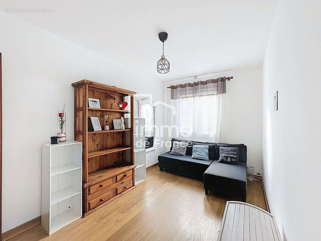 Maison à CHATILLON-EN-MICHAILLE