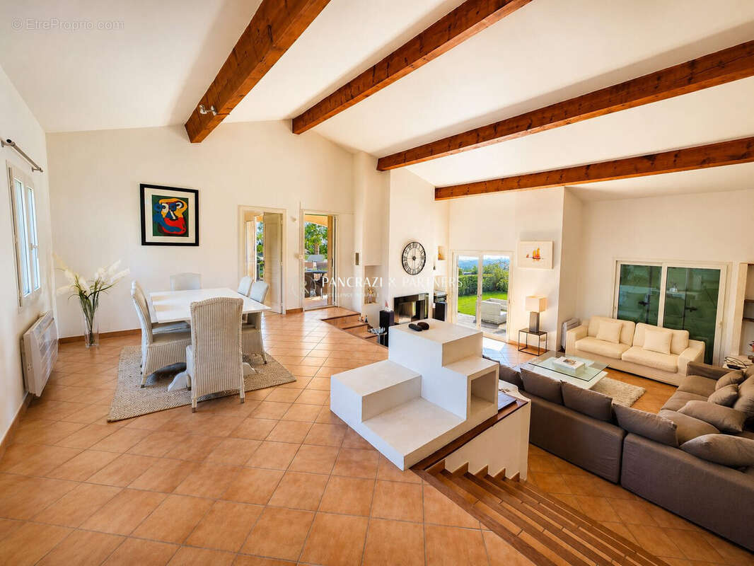 Maison 227 m² à Bastelicaccia  - photo 3