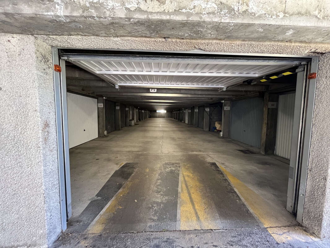 Appartement à SAINTE-FOY-LES-LYON