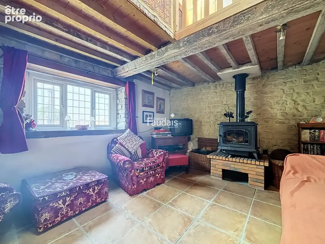 Maison 95 m² à Saint-Germain-Du-Pert  - photo 3
