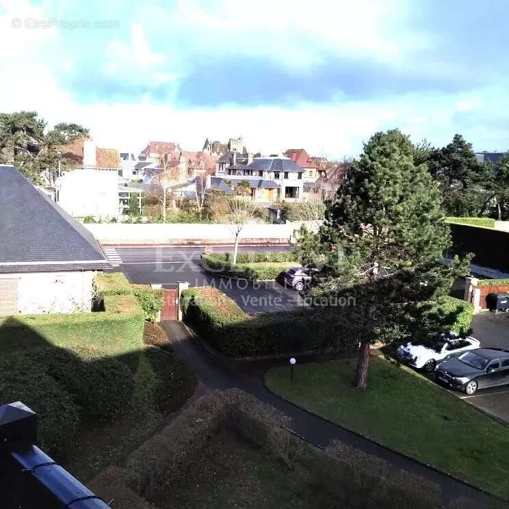 Appartement à TOURGEVILLE