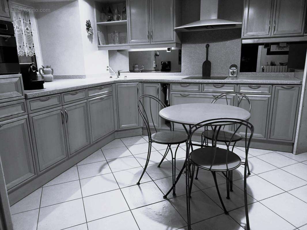 Maison à SAINT-ARMEL