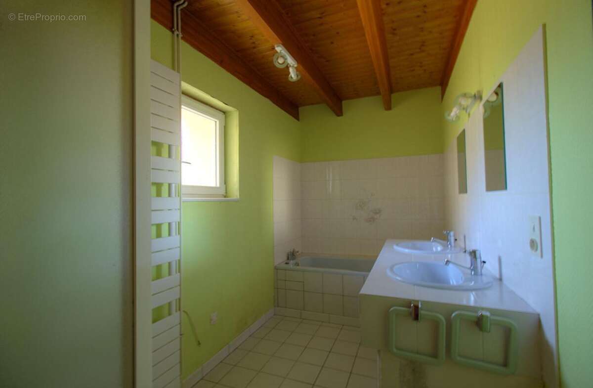 Maison Verruyes 6 pièce(s) 129 m2 - photo 13