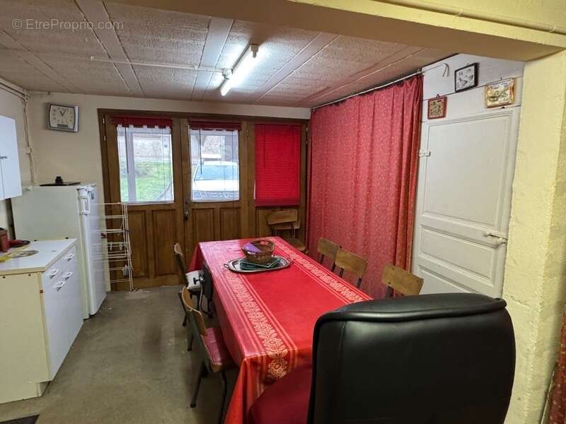 Maison à BIENCOURT-SUR-ORGE