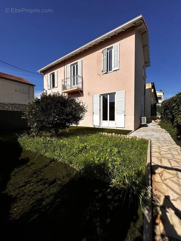 Maison à ANTIBES