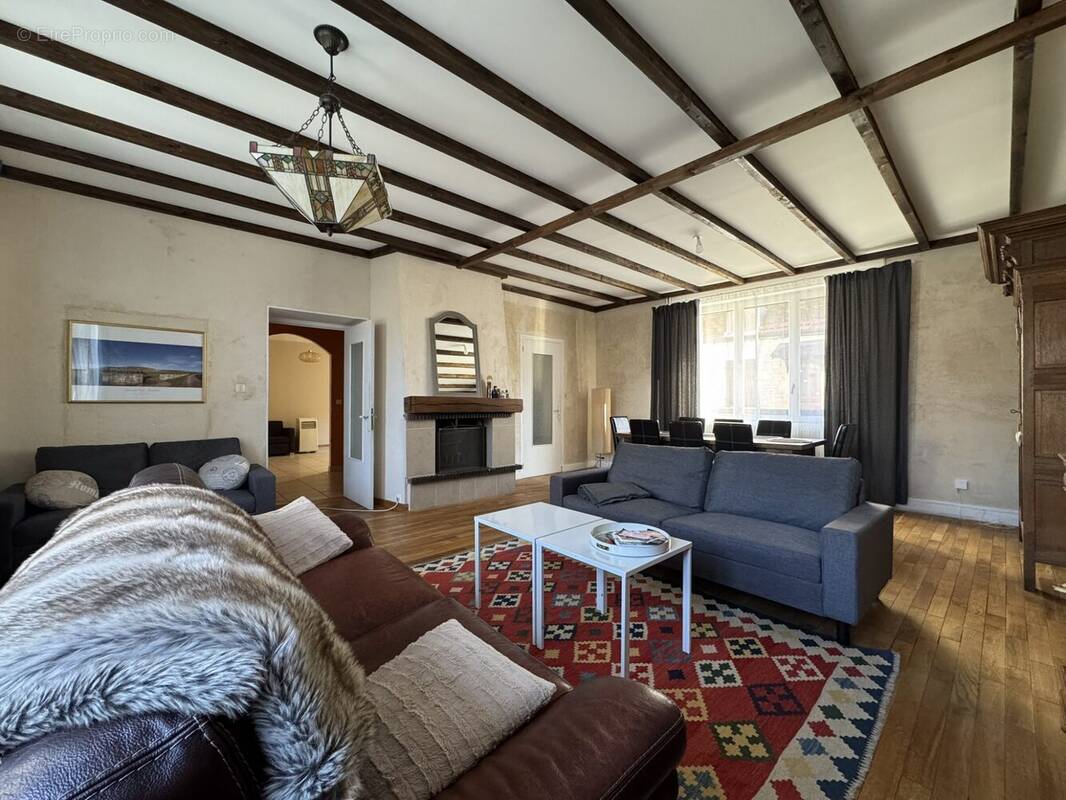 Appartement à NUITS-SAINT-GEORGES