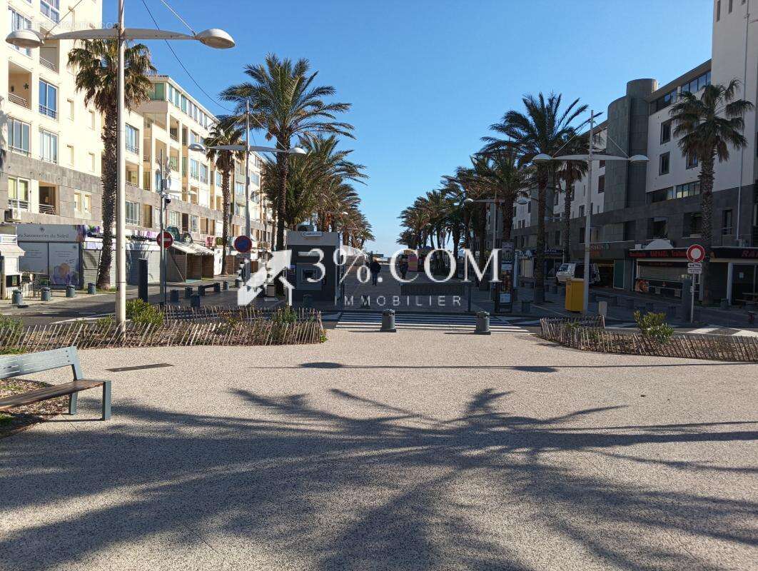 Commerce à AGDE