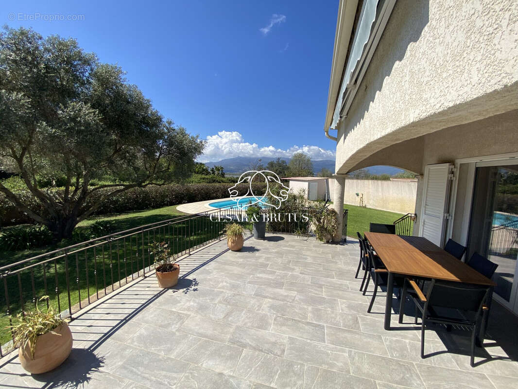 Maison à LUCCIANA