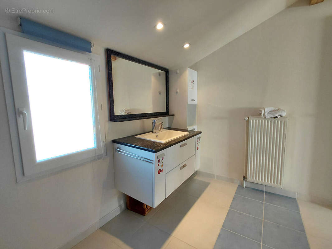 Maison à MARCY-L'ETOILE