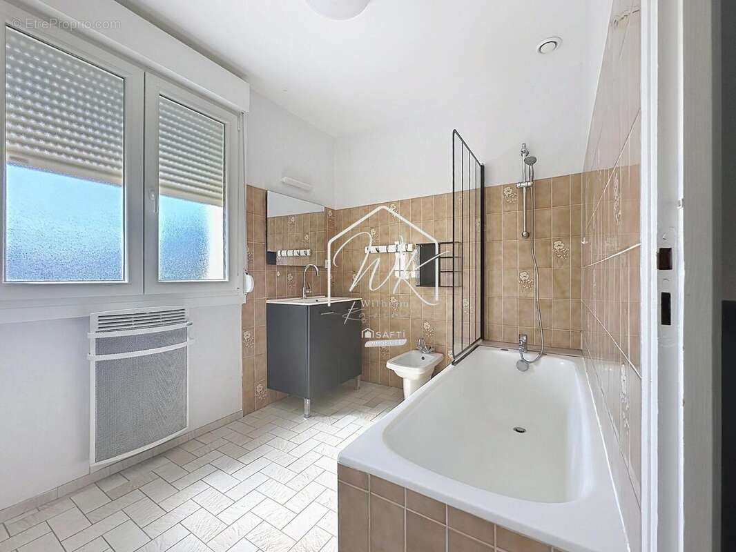 Photo 9 - Maison à LUCEY