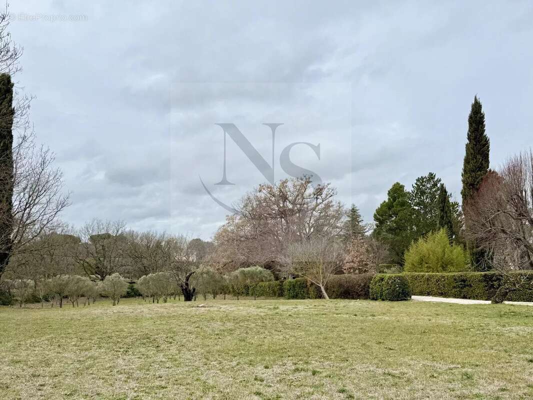 Aix-en-provence / propriété du xviiie siècle - domaine sécurisé avec dépendances - 5 minutes centre- ville - photo 24