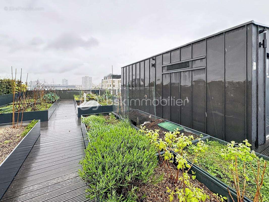 Appartement à NANTERRE